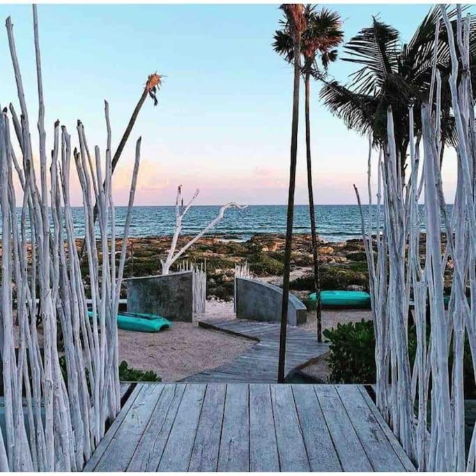 Tulum Beachfront Villa I'Ik By Casa Xuul Тулум Екстериор снимка