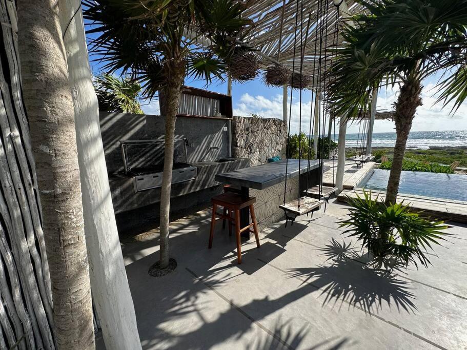 Tulum Beachfront Villa I'Ik By Casa Xuul Тулум Екстериор снимка