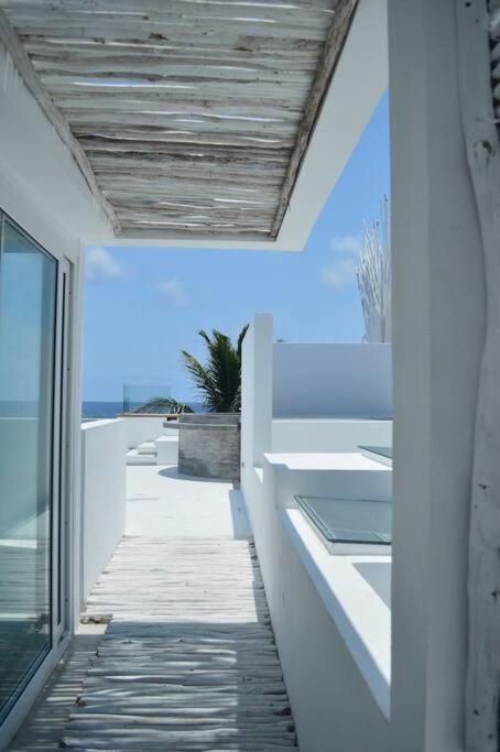 Tulum Beachfront Villa I'Ik By Casa Xuul Тулум Екстериор снимка