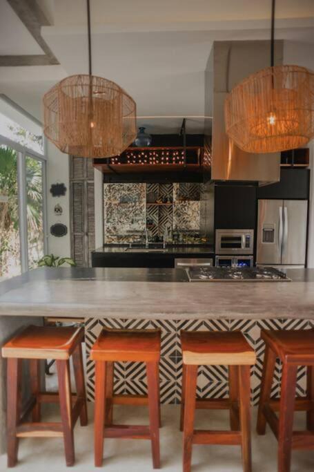 Tulum Beachfront Villa I'Ik By Casa Xuul Тулум Екстериор снимка