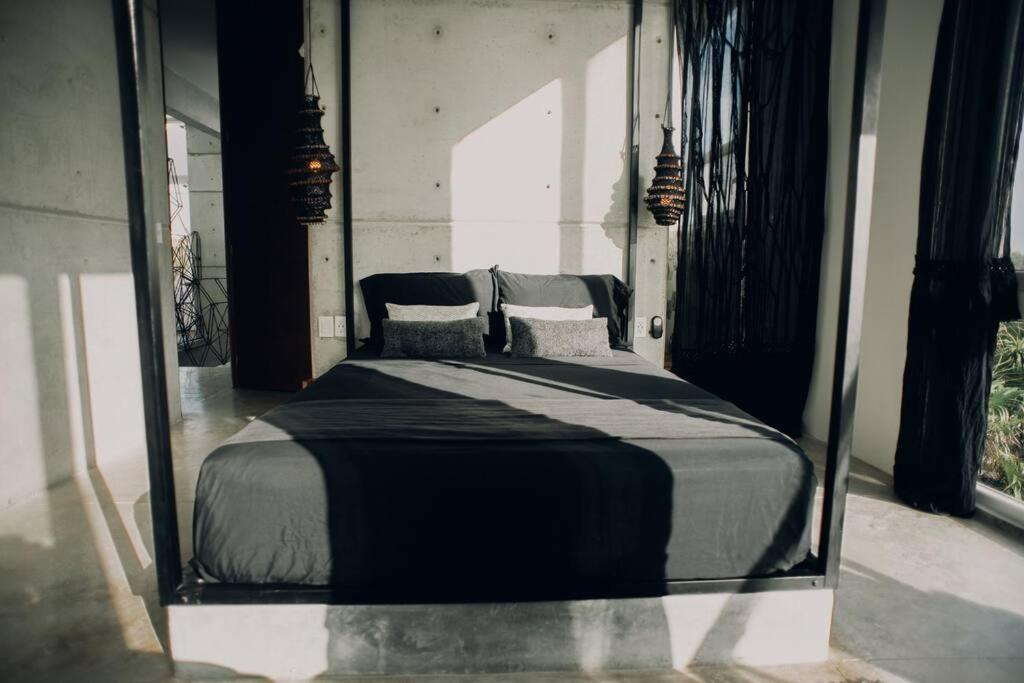 Tulum Beachfront Villa I'Ik By Casa Xuul Тулум Екстериор снимка