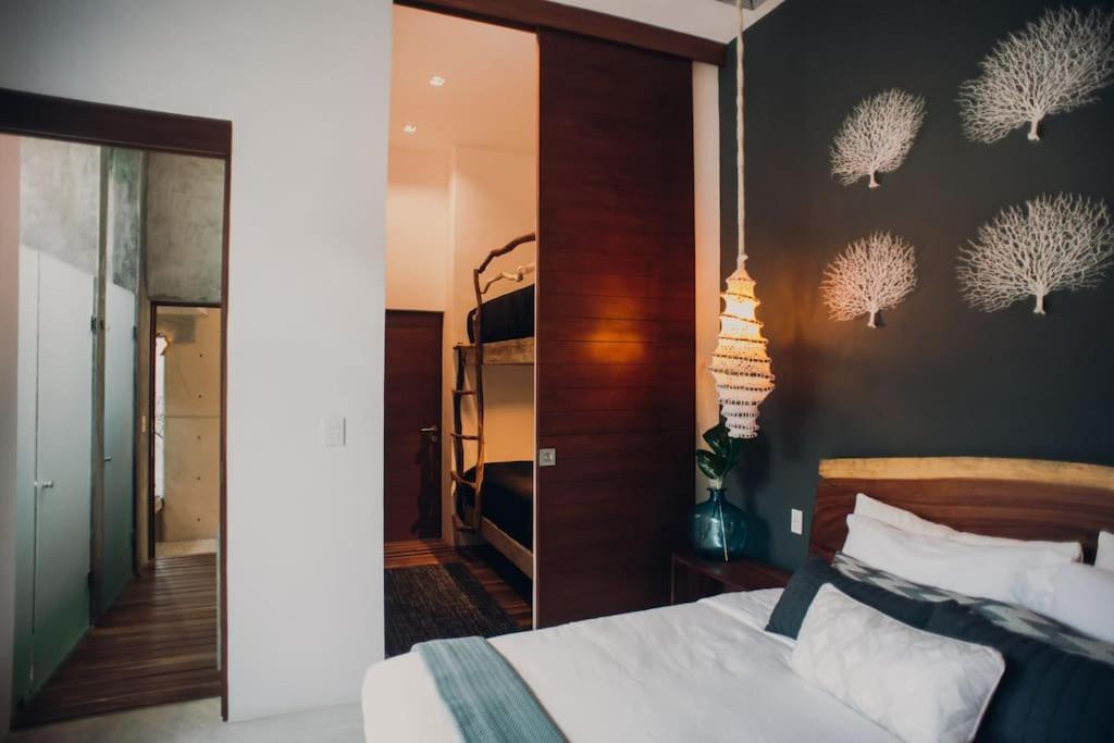 Tulum Beachfront Villa I'Ik By Casa Xuul Тулум Екстериор снимка
